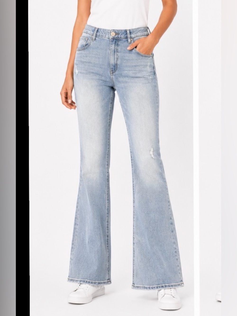 Democracy Light Wash Flared Jeans Ab Solution Slight Distressed Bootcut Size 14